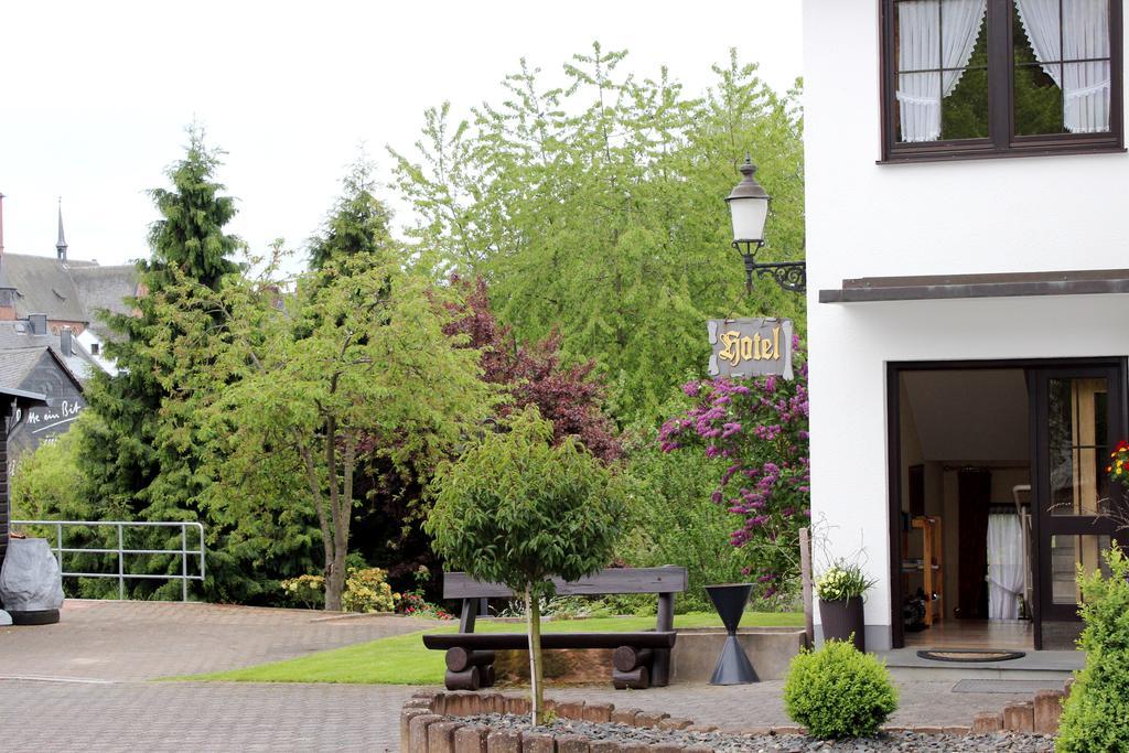 Hotel Schinderhannes Sohren Екстериор снимка