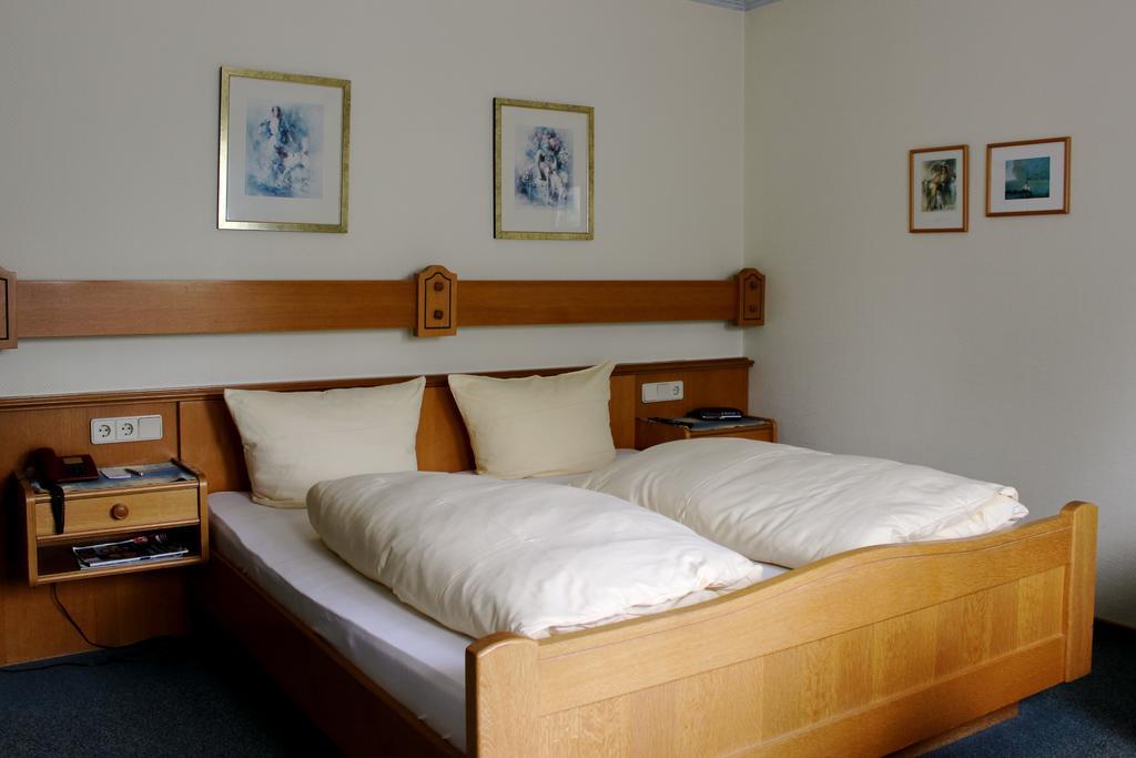 Hotel Schinderhannes Sohren Екстериор снимка